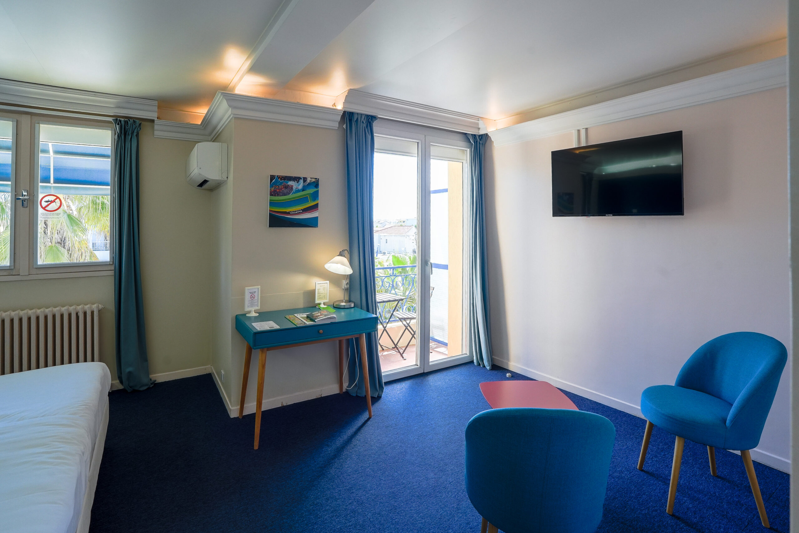 Hotel AMERIQUE - Ch SUPERIEURE (Hotel) #12(D)